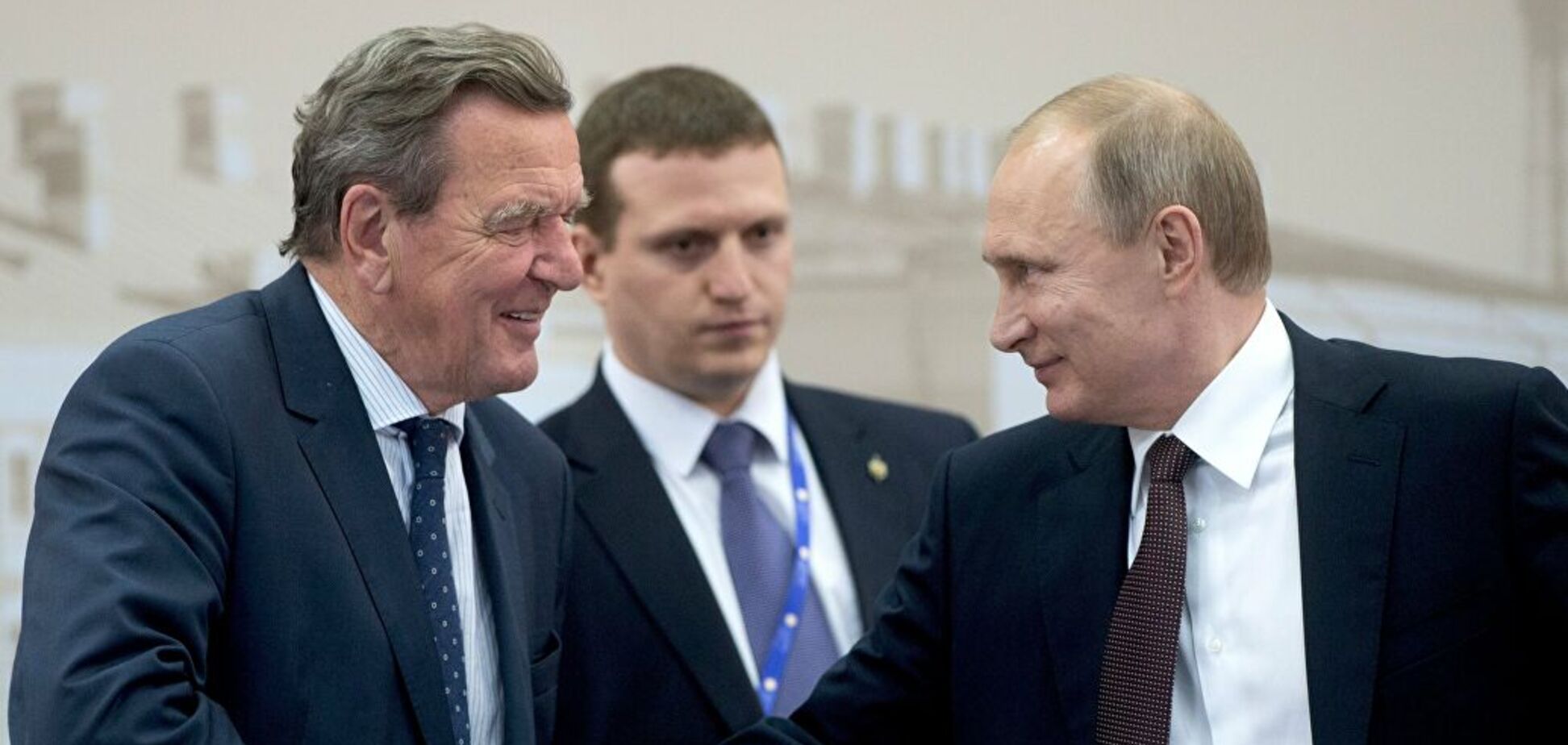 Ни один российский президент никогда не отдаст Крым Украине - Шредер