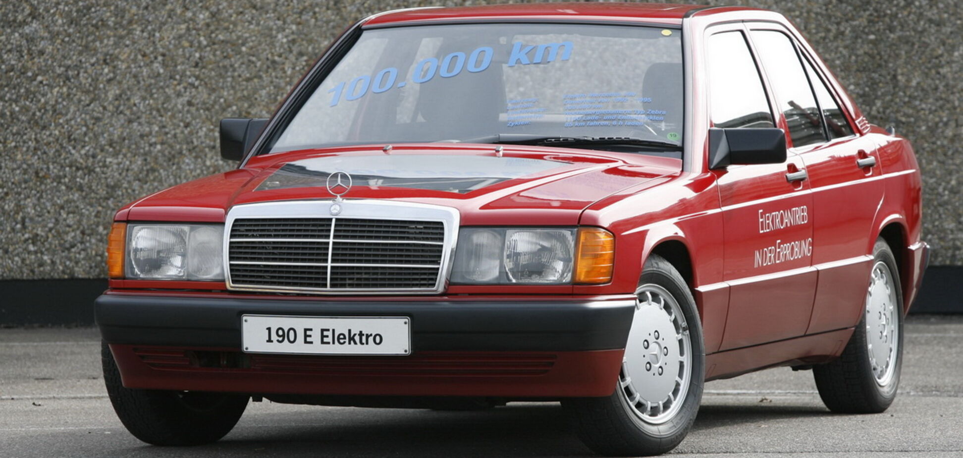 Mercedes-Benz міг стати електричним 30 років тому