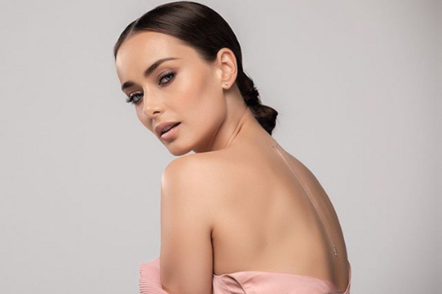 Ксения Мишина станет главной героиней нового шоу 'Холостячка'