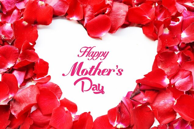 З Днем матері 2020: зворушливі привітання, листівки, відео, вірші та проза