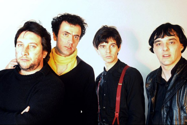 Музыкант британской рок-группы The Stranglers умер из-за коронавируса