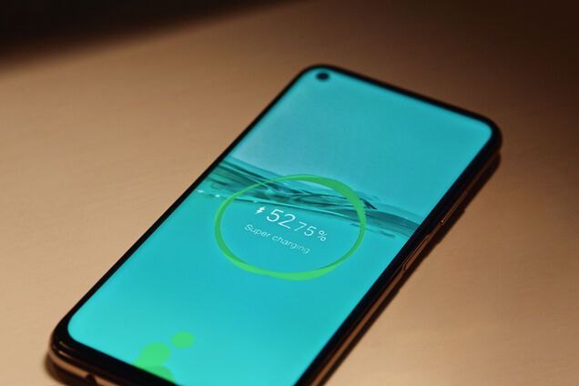 Huawei P40 lite – смартфон для сучасної молоді