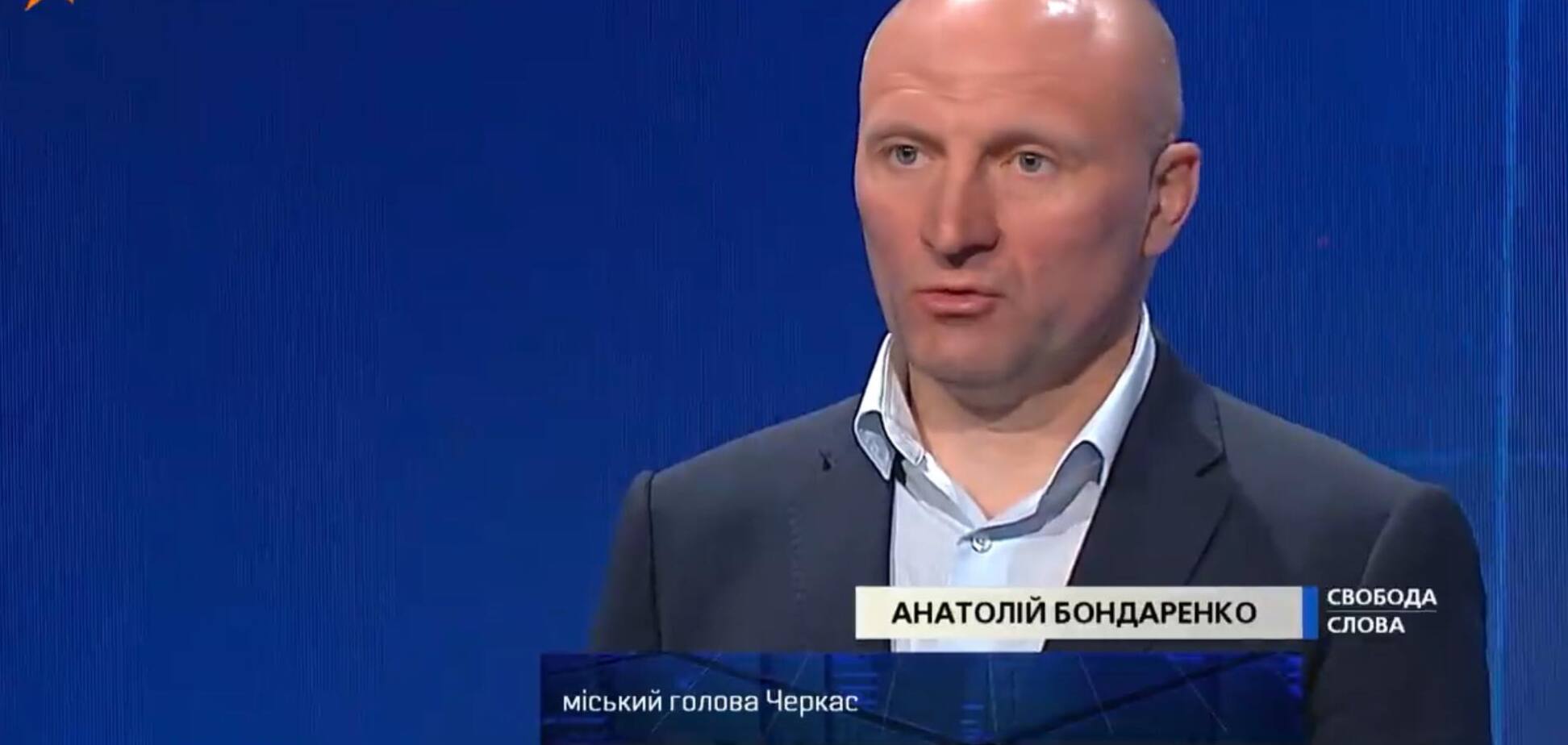 Люди так хочуть собі супермена, що готові ліпити його навіть з мера Черкас