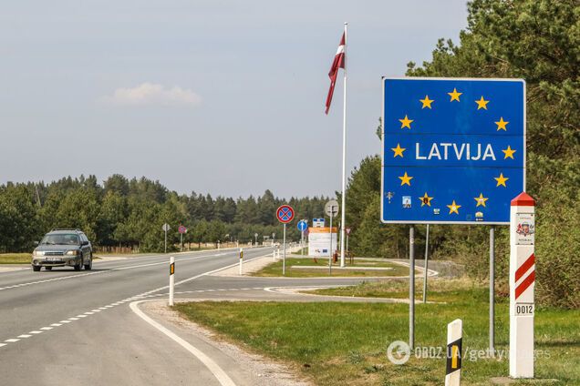 Три европейские страны откроют границы: названа дата