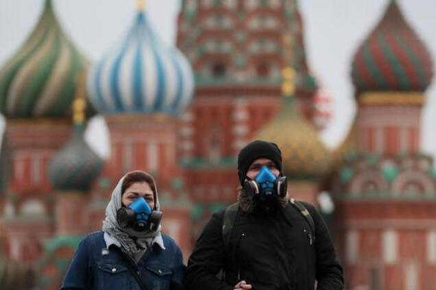 Россия ворвалась в топ-5 антирейтинга по коронавирусу: статистика стремительно растет