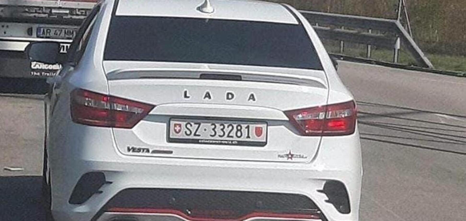 В Швейцарии обнаружился фанат автомобилей Lada