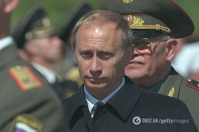 'Чорний день Росії': у мережі згадали, як Путін 20 років тому став президентом. Знакові фото