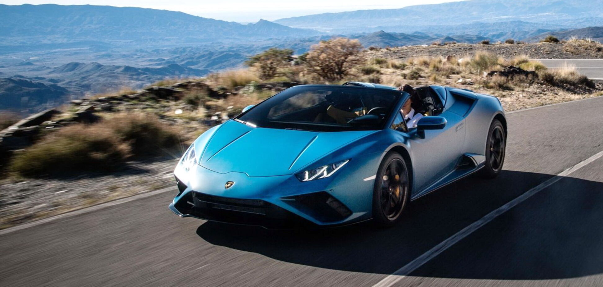 Крышу долой: Lamborghini презентовала новый суперкар
