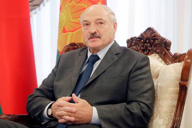 В Беларуси заявили, что Лукашенко "не отступит, даже если положит полстраны"