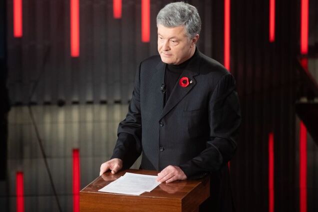 Порошенко объяснил различие взглядов на праздник Победы в России и Украине