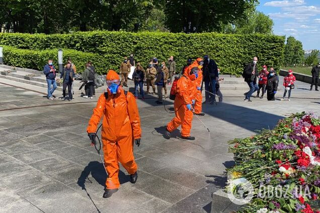 Як Київ на карантині святкує День перемоги над нацизмом: ексклюзивні кадри