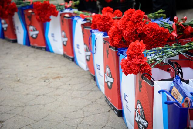 День Перемоги на Донбасі: ветеранів вітають зірки спорту і благодійники