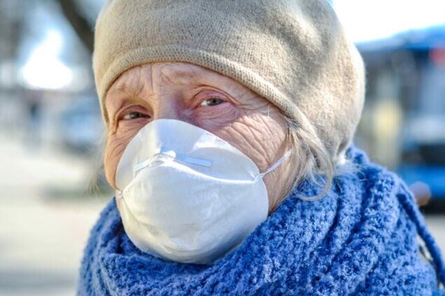 Под Киевом коронавирус вспыхнул в доме для престарелых: есть жертвы и десятки зараженных