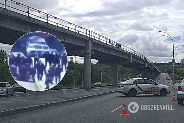 Момент затримання мінера моста Метро в Києві потрапив на відео