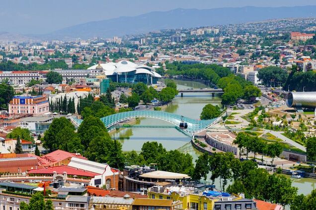 Лето в Грузии 2020: сколько будет стоить перелет и отдых для украинцев