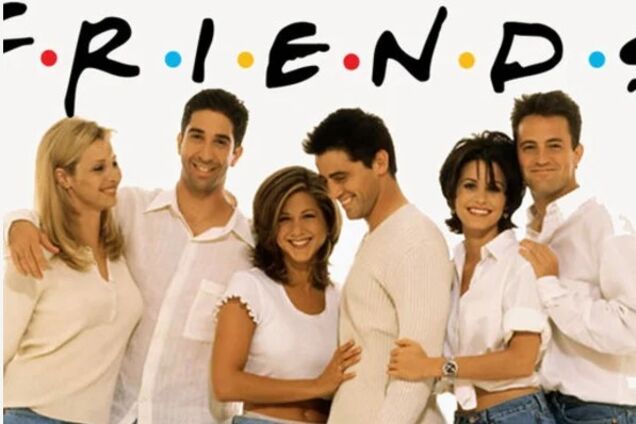 Звезда 'Друзей' изменился до неузнаваемости: как выглядит Мэттью Перри сейчас. Фото