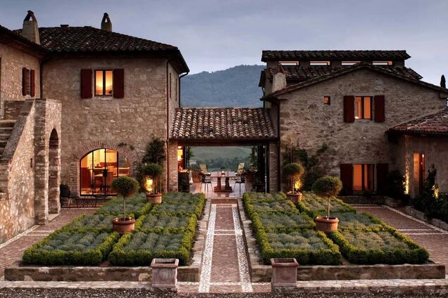 В Италии начали продавать дома за один евро