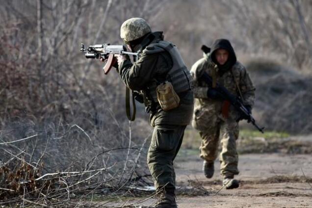 Российские наемники усилили обстрелы на Донбассе: ранены трое воинов ООС