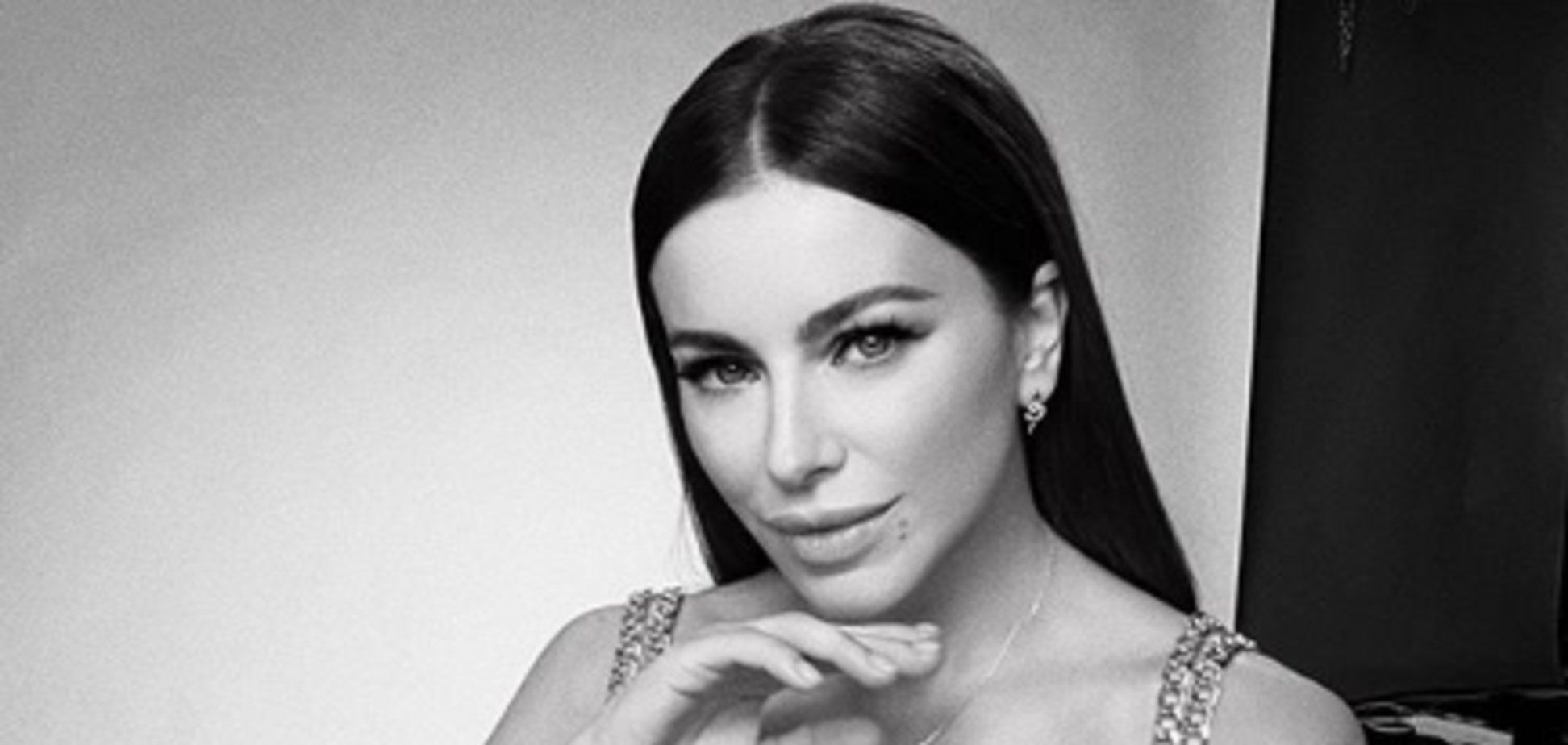 Ани Лорак раскрыла секрет идеальной фигуры и назвала свой топ-5 'запрещенных' продуктов