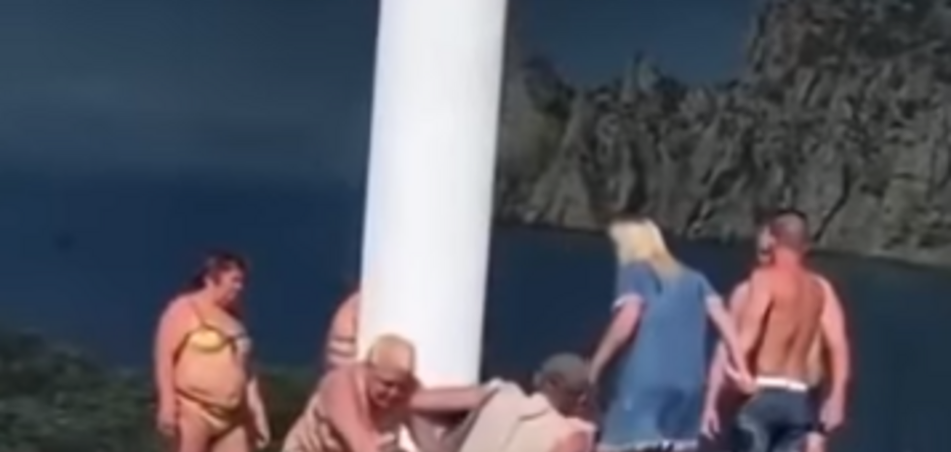 Драка в Крыму на пляже