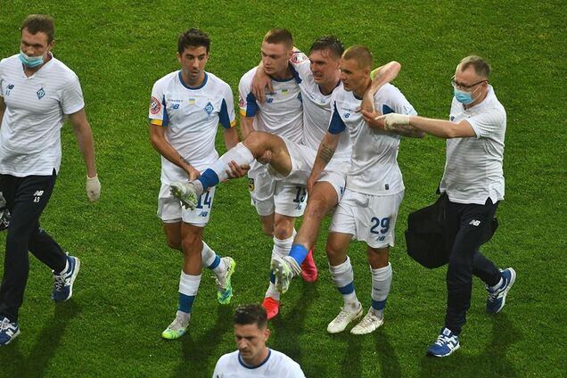 Сергей Сидорчук получил травму в матче с 'Зарей'