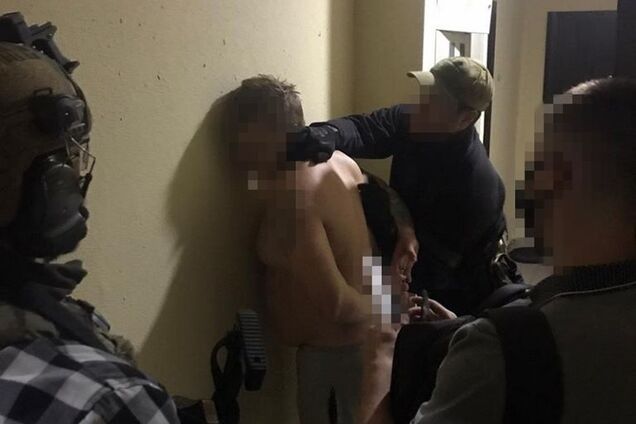 задержание неонацистов