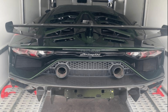 В Украине растаможка Lamborghini Aventador SVJ обошлась в $160 000