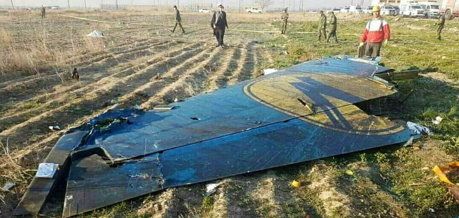 Иран готов отдать Украине “черные ящики” сбитого самолета МАУ