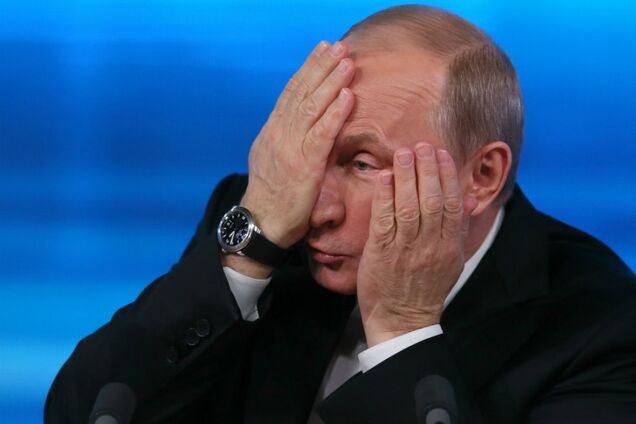 Путин самоизолировался, его челядь ведет себя все более безумно
