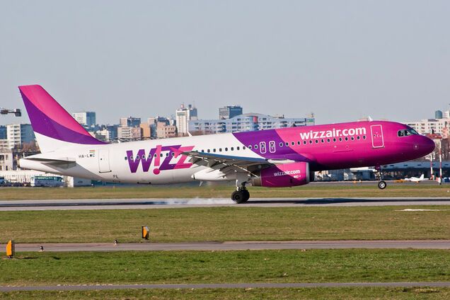 Wizz Air відновив польоти з 'Жулян'