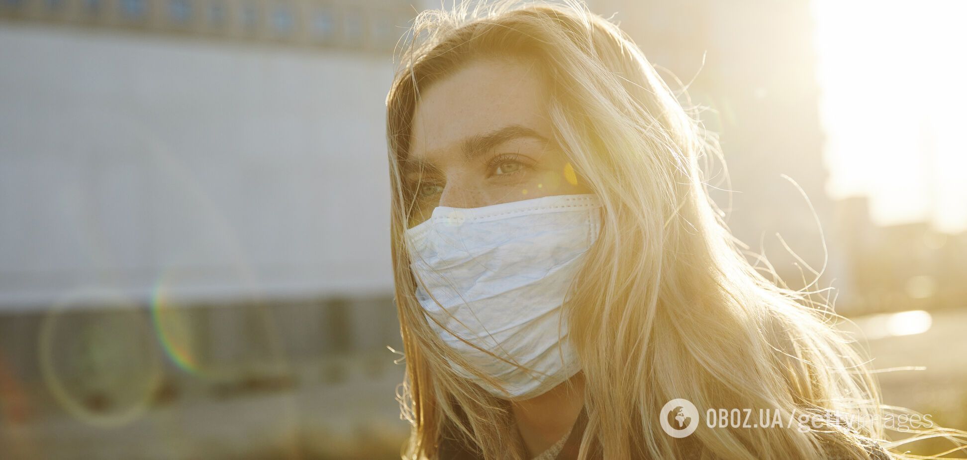 На вулиці маску можна не надягати
