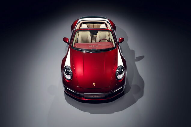 Вишенька на торті: Porsche випустив ретро-версію 911 Targa 4S