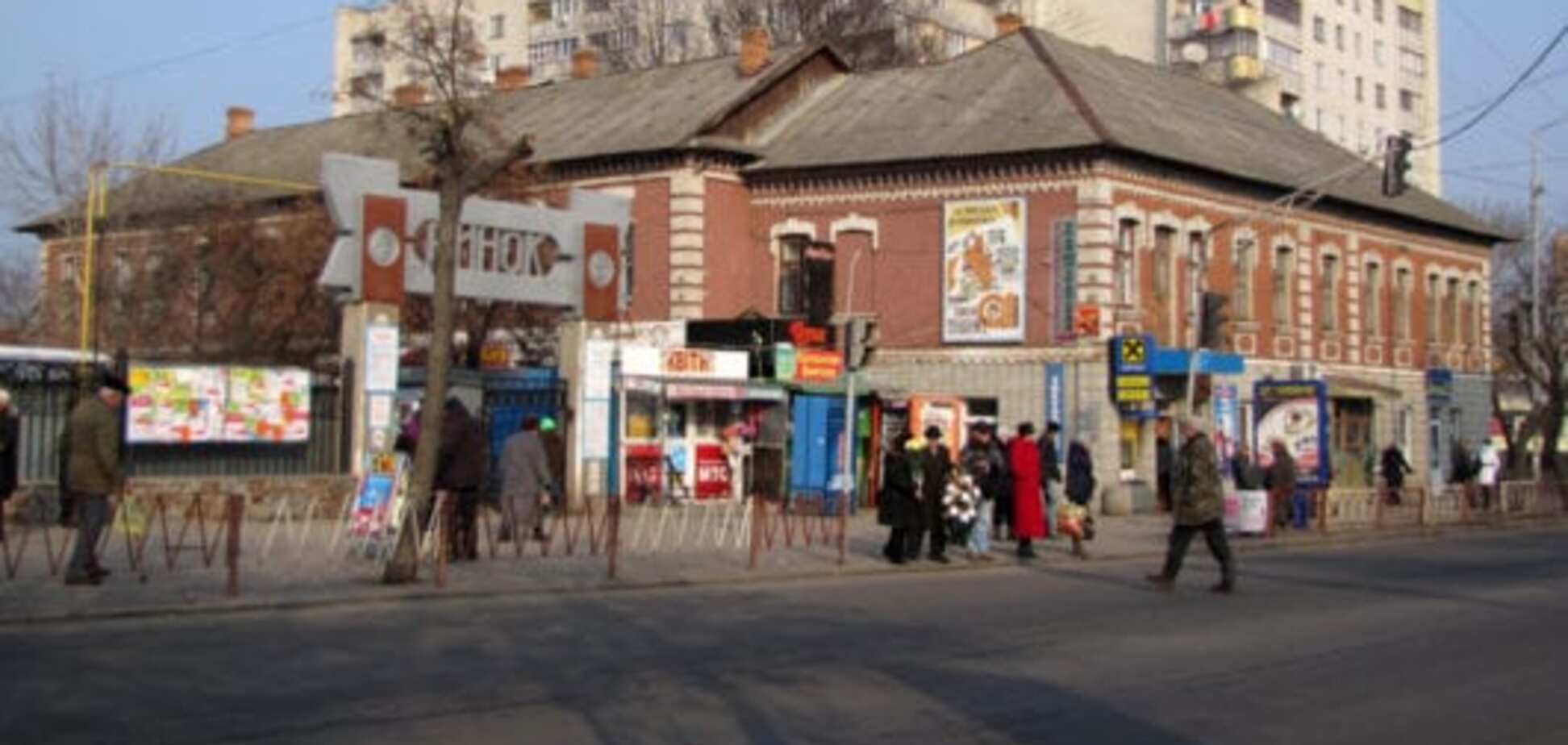 На Житомирщине избили продавщицу за просьбу надеть маску