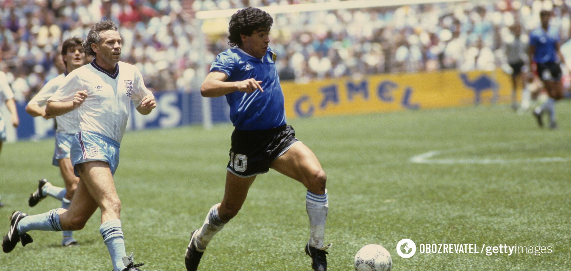 Диего Марадона в матче против Англии на ЧМ-1986