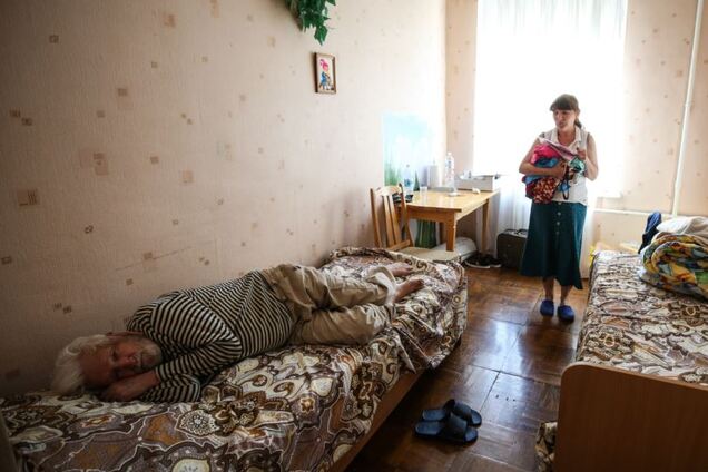 Інтернат, в який поселили постраждалих від вибуху на Позняках