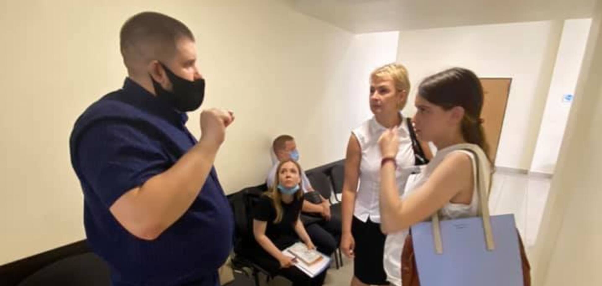 Адвокат потерпевшей стороны сообщила об отказе суда выпустить одного из подозреваемых из СИЗО