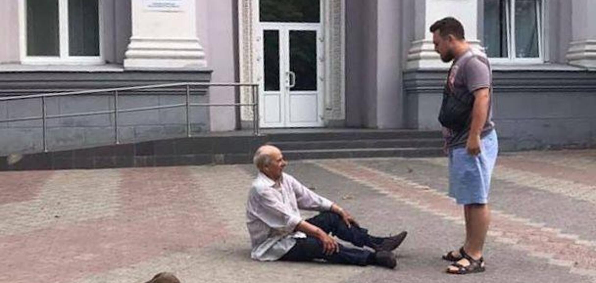 У Новомосковську врятували літнього чоловіка з розладом пам'яті