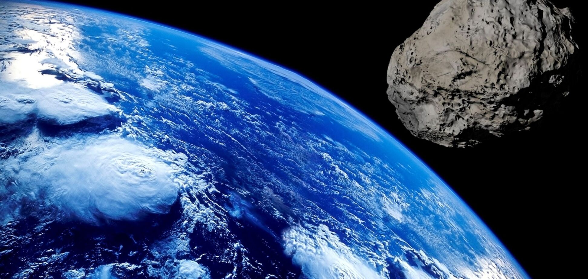 Астероид летит со скоростью 13 километров в секунду