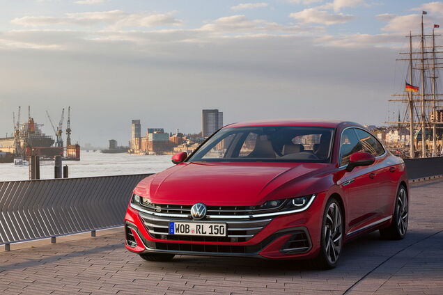 Новый Volkswagen Arteon получил кузов универсал и гибридный мотор