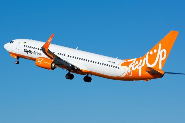 Авиакомпания SkyUp возобновит полеты по Украине