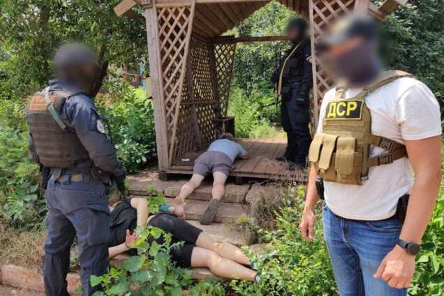 В Кривом Роге коп и депутат вымогали у мужчины 4 млн гривен. Фото