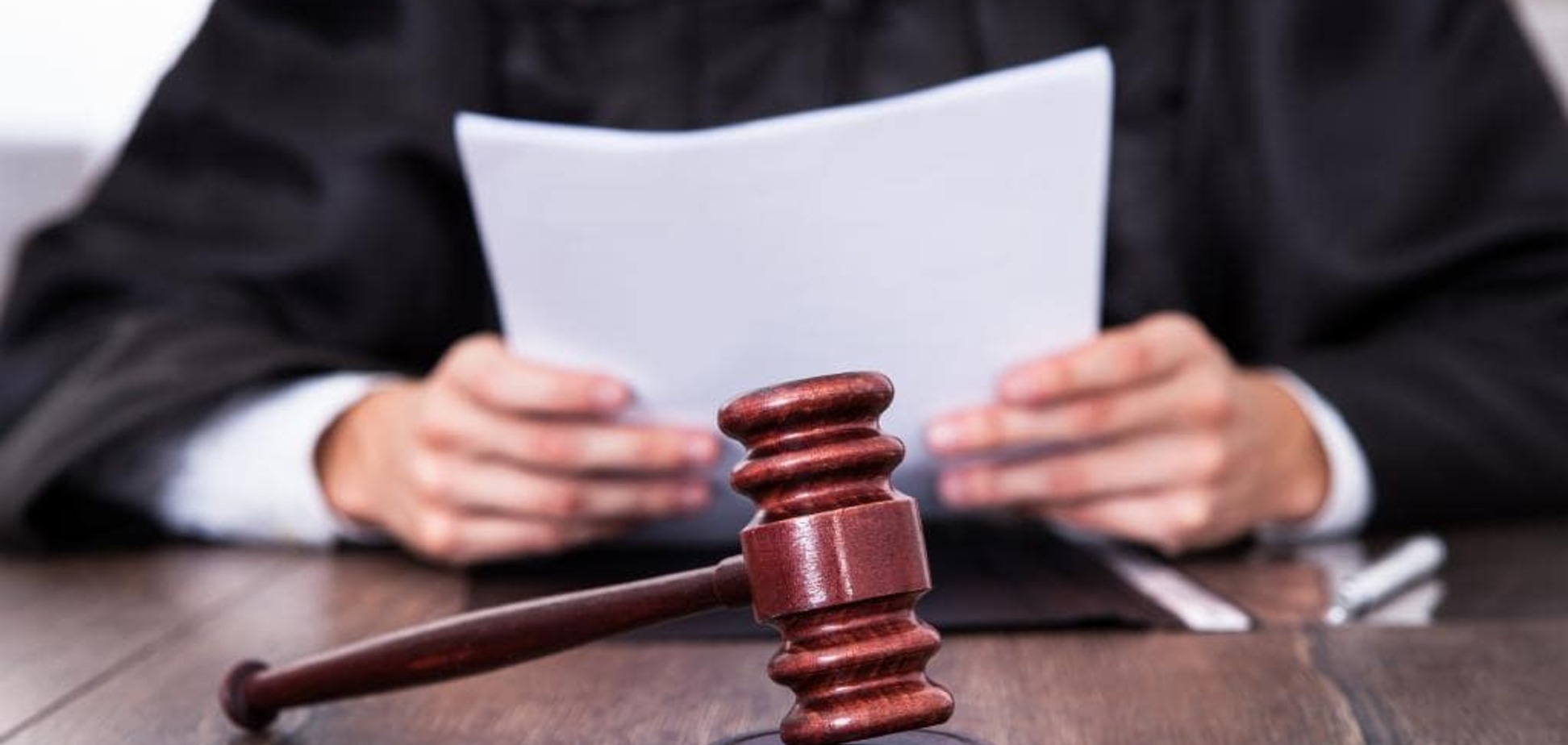 Суд оставил под стражей фигуранта дела о банде копов из Павлограда