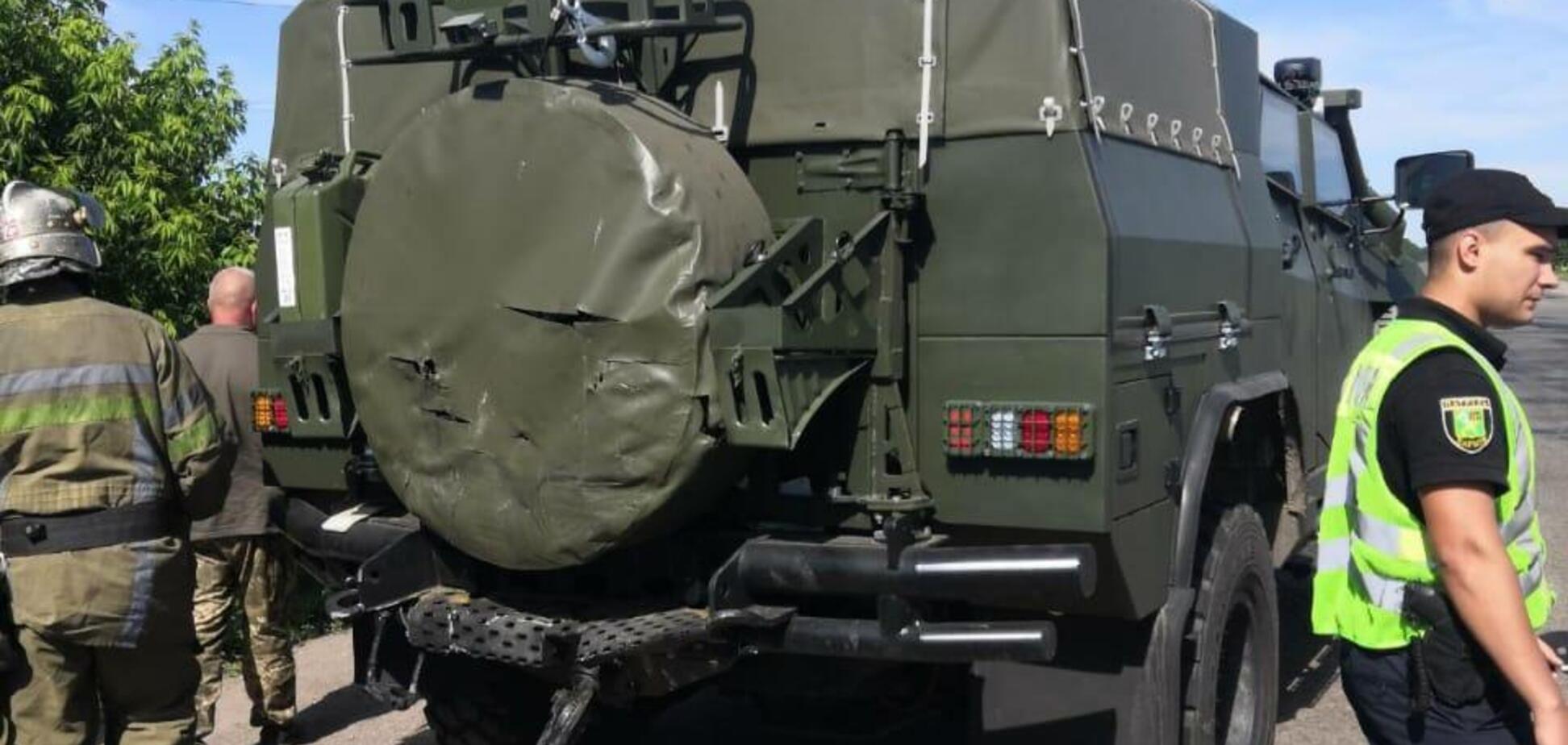 Под Харьковом произошла авария с колонной военных автомобилей: есть пострадавшие
