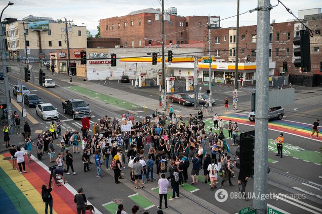 Протестующие покинули 'автономию' в Сиэтле