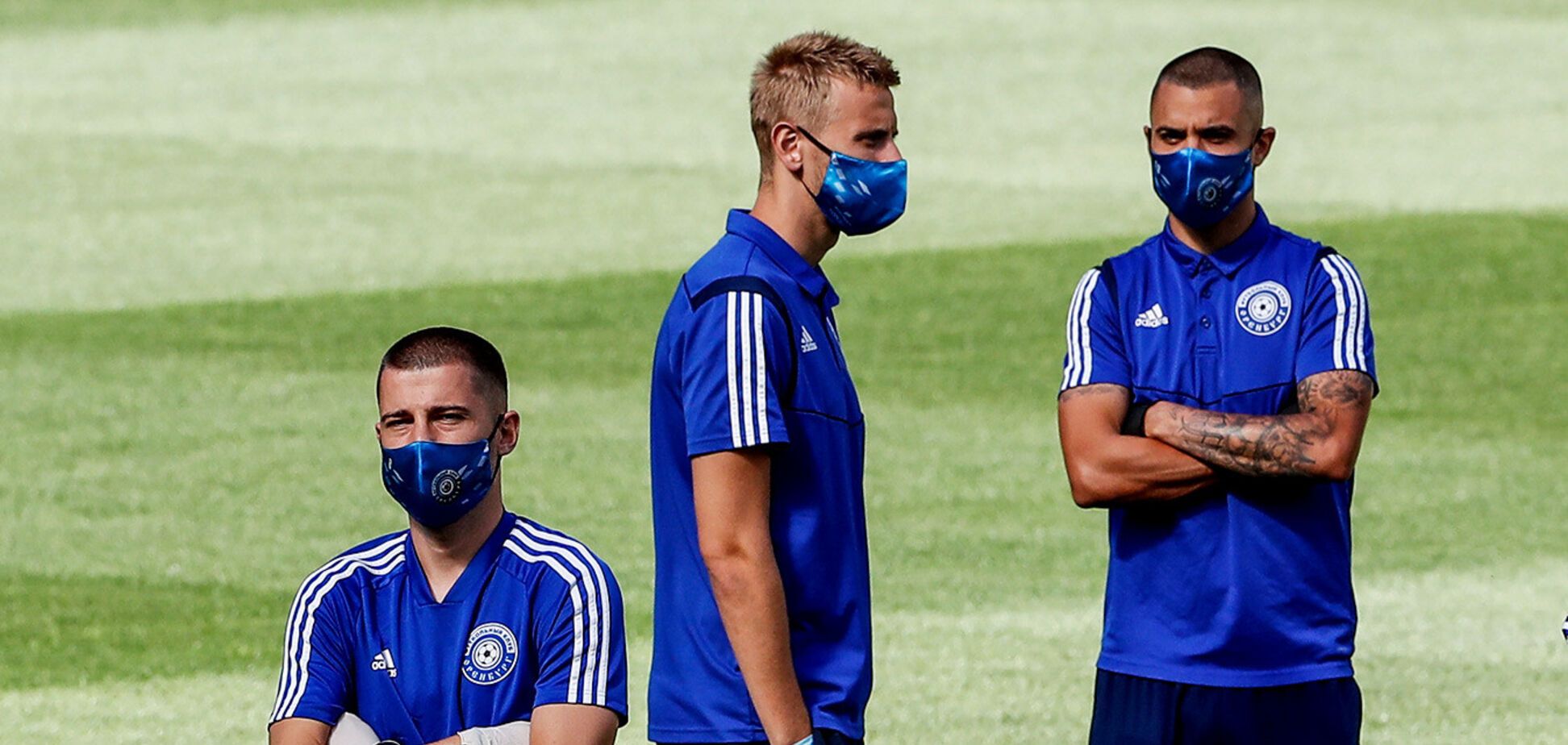 Футболиста 'Оренбурга' в масках