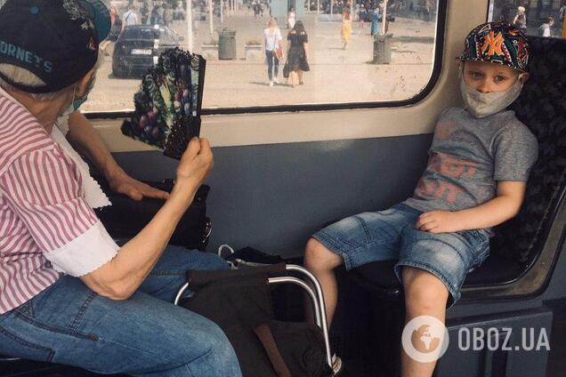 От масок до дистанции: соблюдают ли безопасность жители Днепра в транспорте