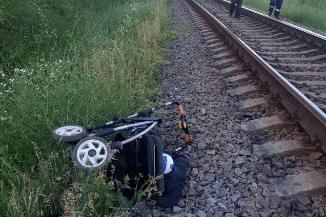 В Днепре поезд сбил ребенка: полиция открыла уголовное дело