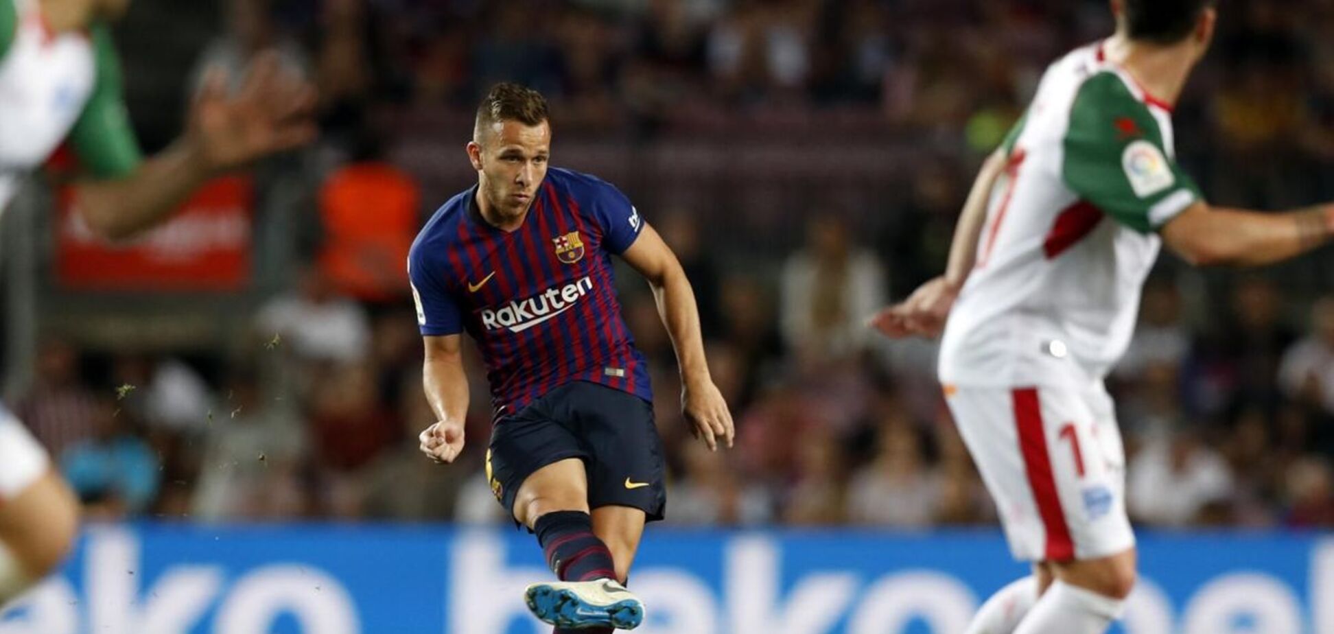 Артур провел за 'Барселону' 72 матча