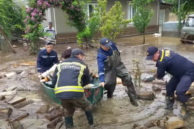 Страны ЕС и Израиль предоставили помощь пострадавшим от наводнения в Украине