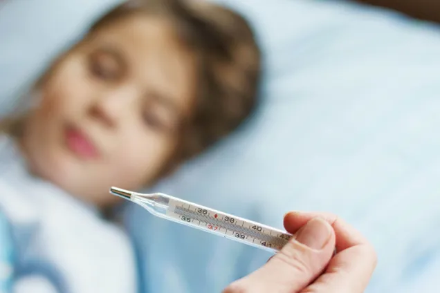 Врач рассказала, как определить у ребенка первые признаки вирусных инфекций дыхательных путей
